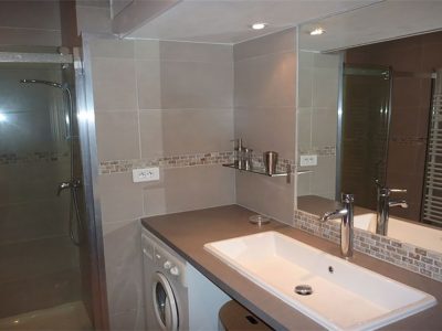 2ème salle d'eau du gîte du golf