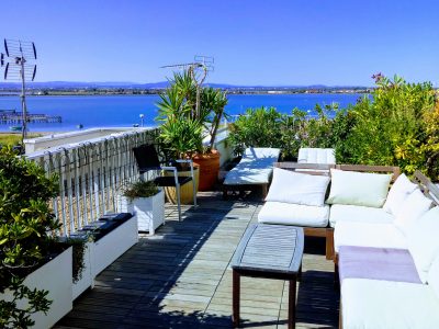 la grande Terrasse du Front de Mer location de vacances à la semaine ou au mois sur la plage de Palavas
