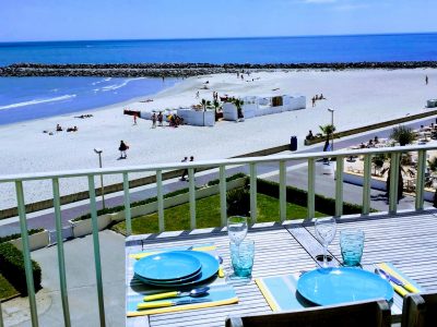 Les Grandes Terrasses du Front de Mer location de vacances à la semaine ou au mois sur la plage de Palavas